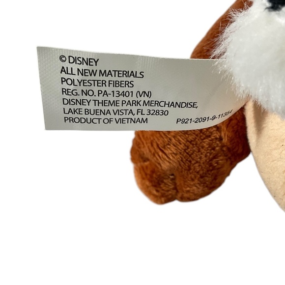Disney Aulani Chip & Dale plush set  9” Disney  Kaua’i Resort exclusive - Picture 7 of 11